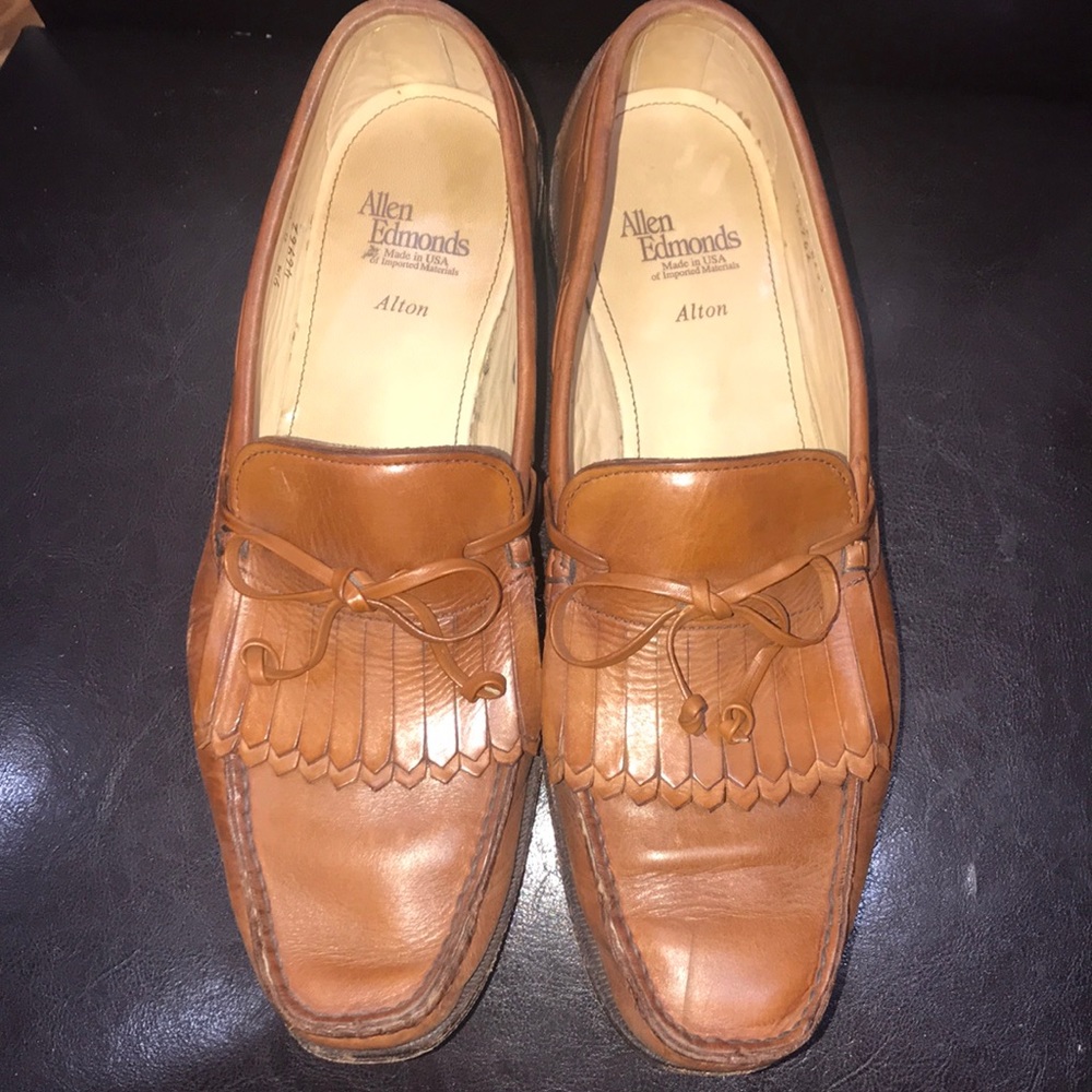 Allen Edmonds men shoe size 9 1/2 “Alton”